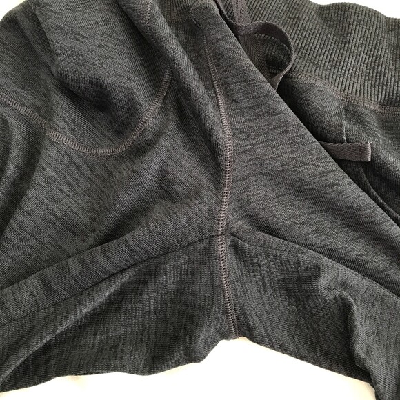 SOLD!!  Xersion Relaxed Small Black Elastic Drawstring Stretch Cropped Joggers - Picture 7 of 9